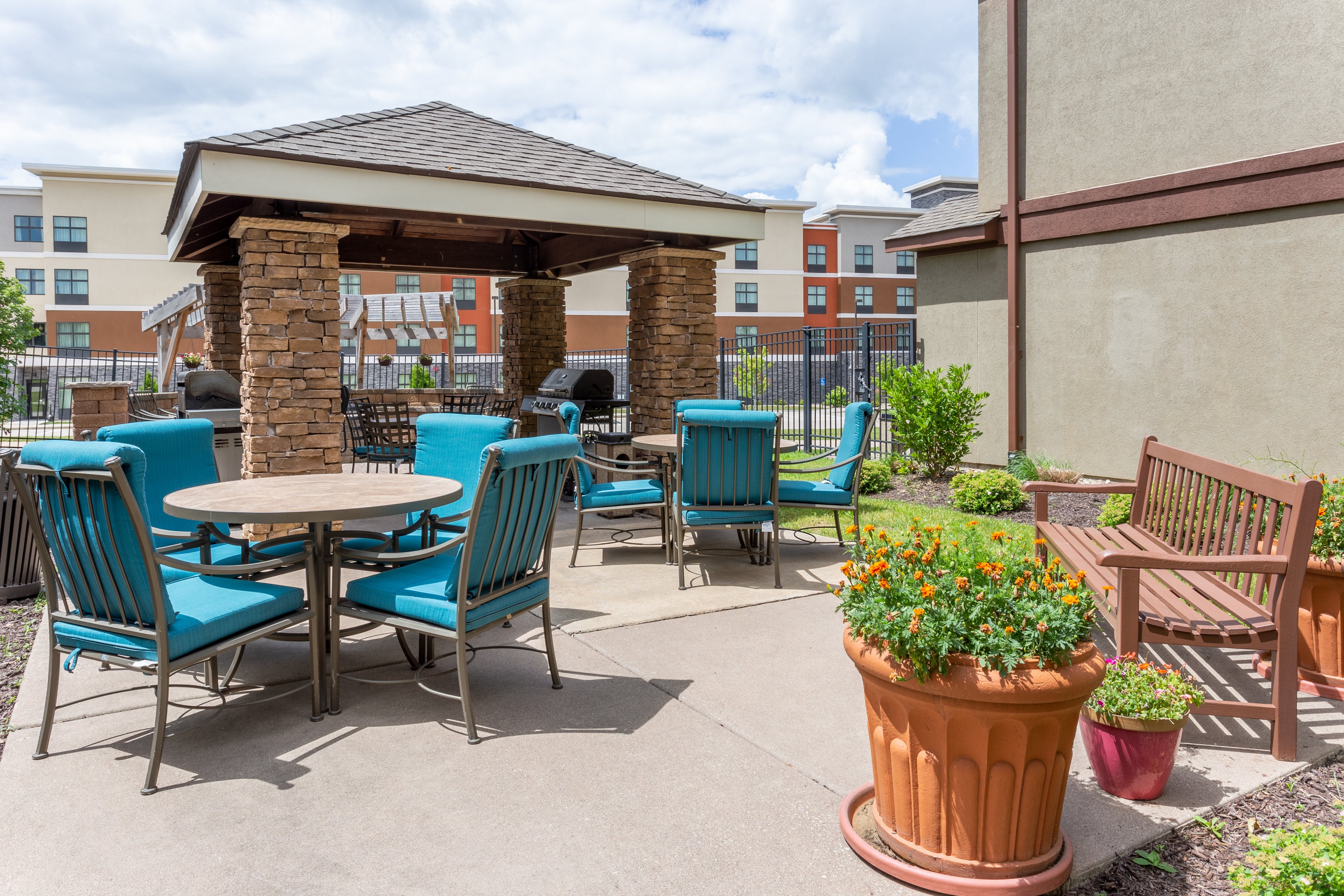 staybridge suites davenport by ihg