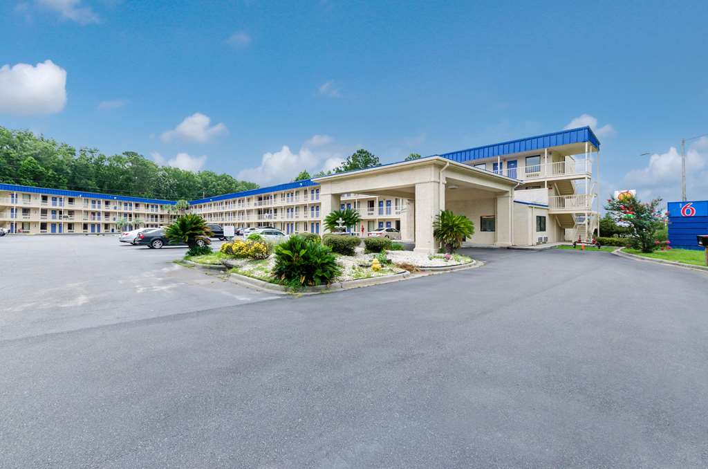 motel 6 pooler ga savannah airport