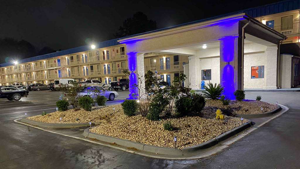 motel 6 pooler ga savannah airport
