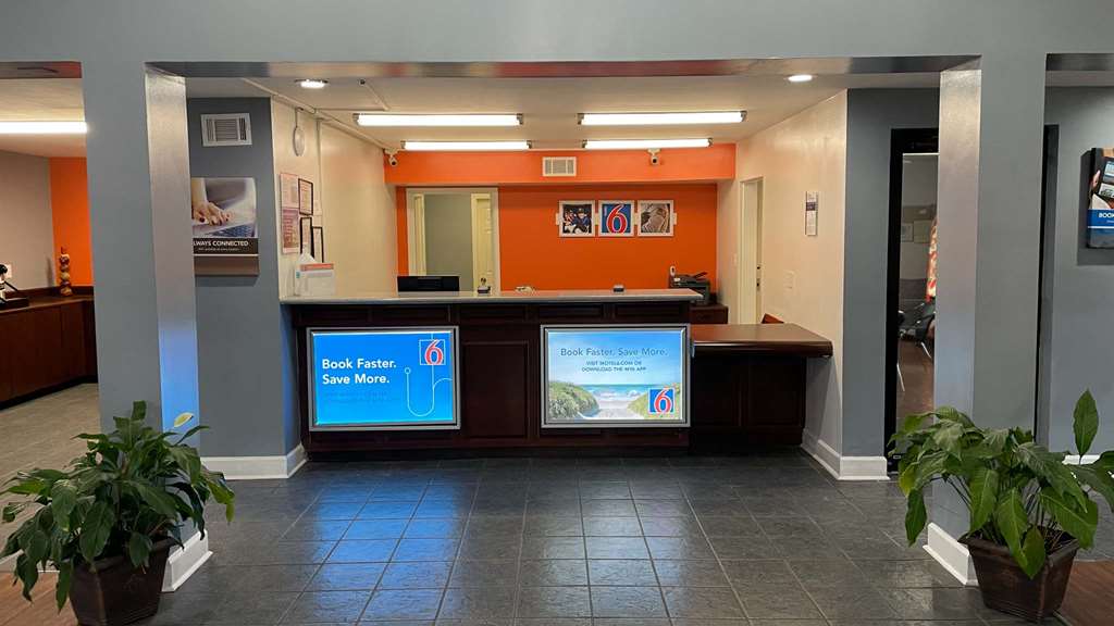 motel 6 pooler ga savannah airport