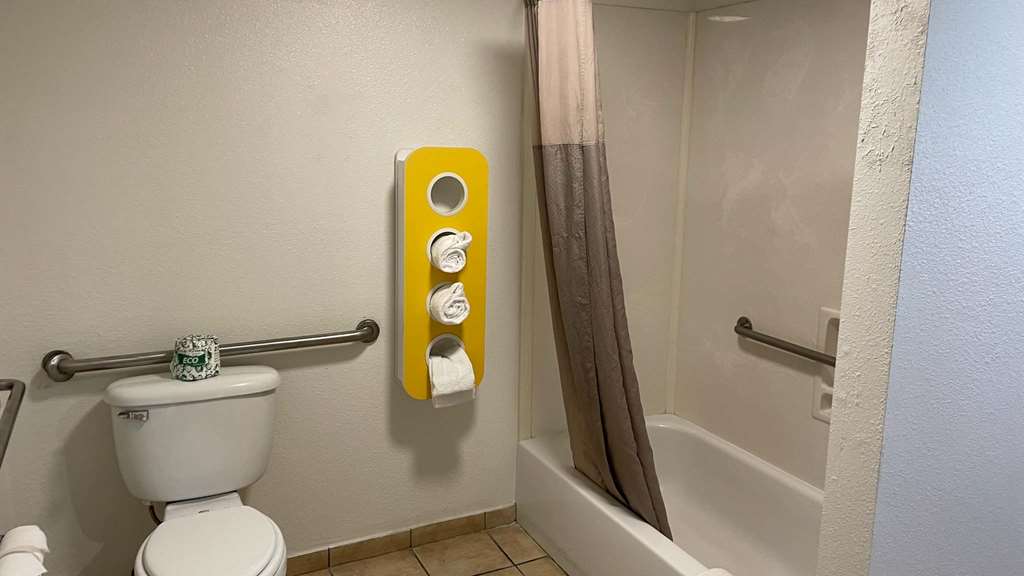 motel 6 pooler ga savannah airport