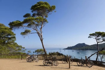 hyeres