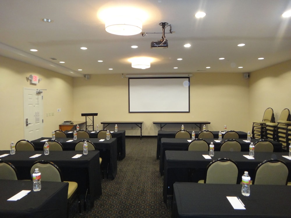 candlewood suites decatur medical center by ihg