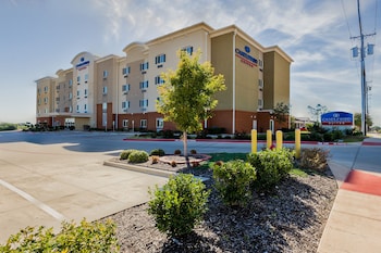 Candlewood Suites Decatur Medical Center By Ihg,Decatur>>Dallas,3 star