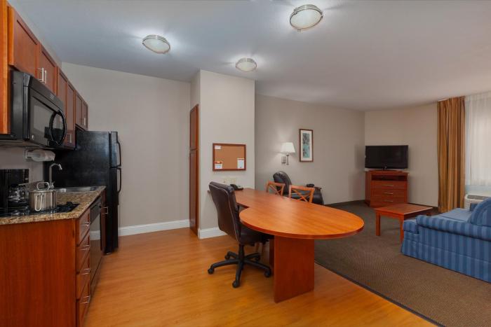 candlewood suites decatur medical center by ihg