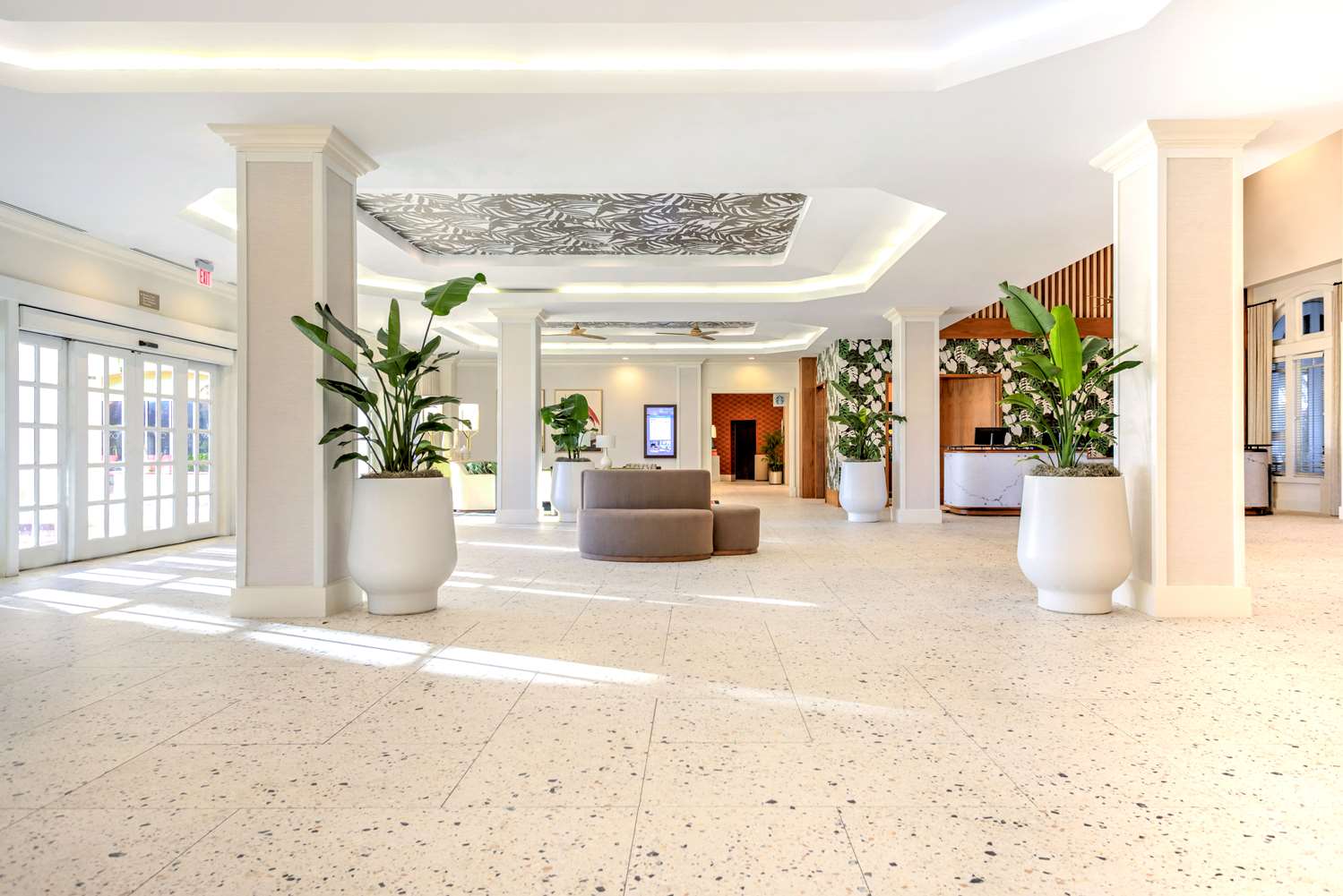 embassy suites by hilton deerfield beach resort and spa