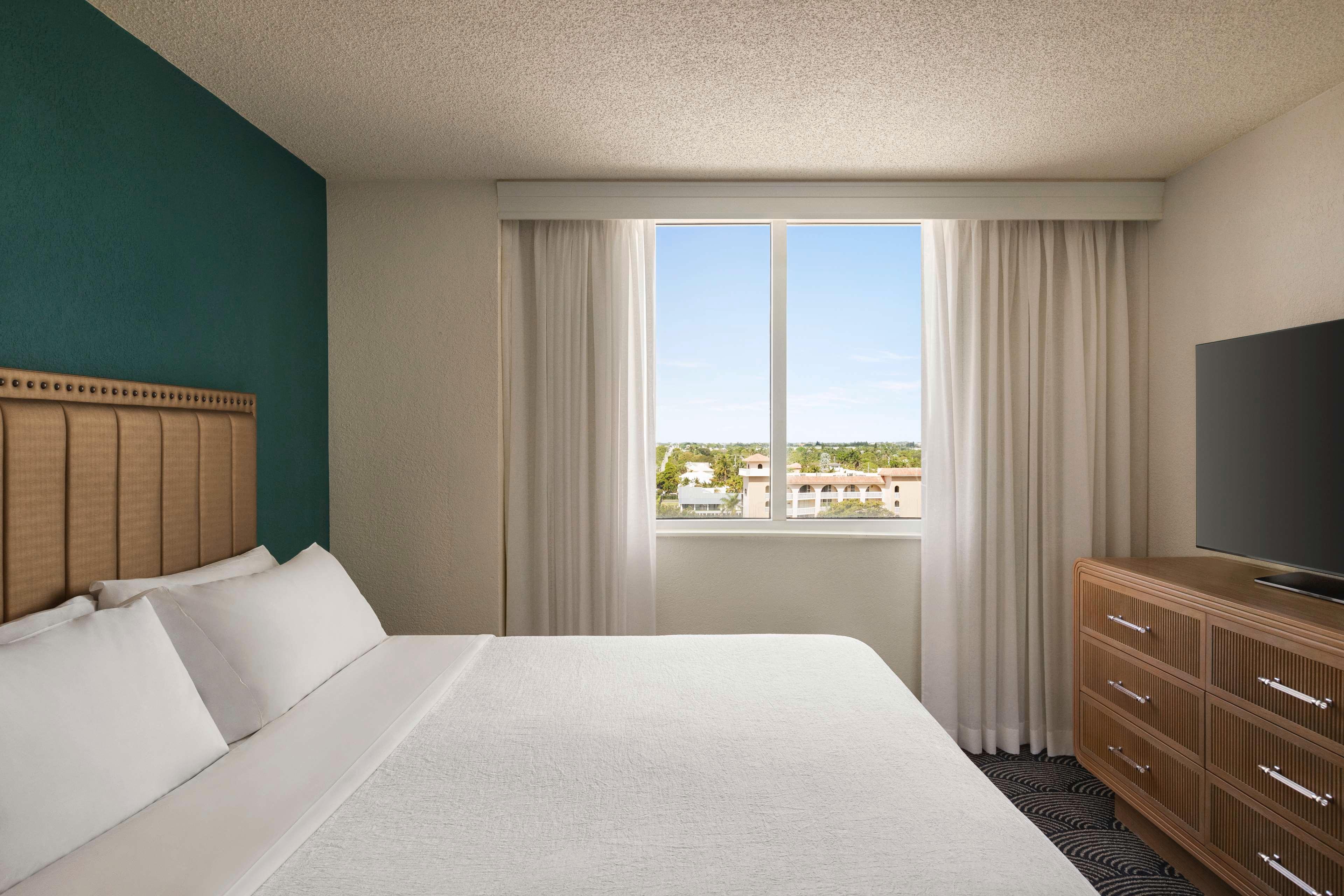 embassy suites by hilton deerfield beach resort and spa