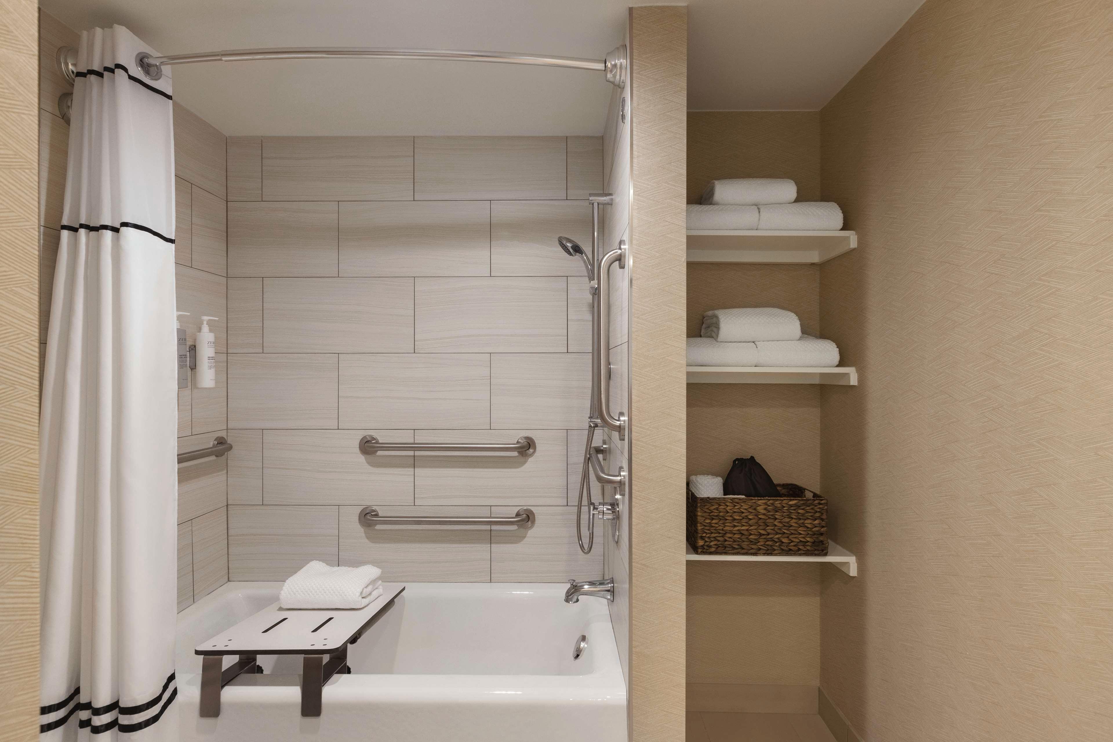 embassy suites by hilton deerfield beach resort and spa