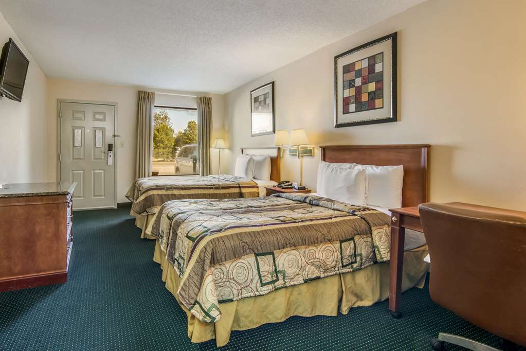 rodeway inn and suites