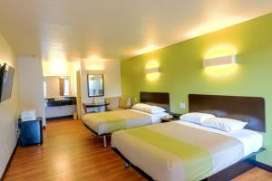 Motel 6 Longview, Tx - North,Texas>>Longview,2 star