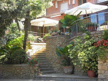 hotel la rosa del tirreno