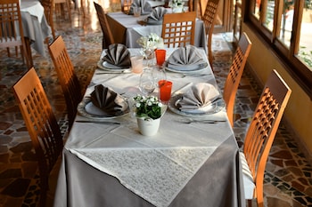 hotel la rosa del tirreno