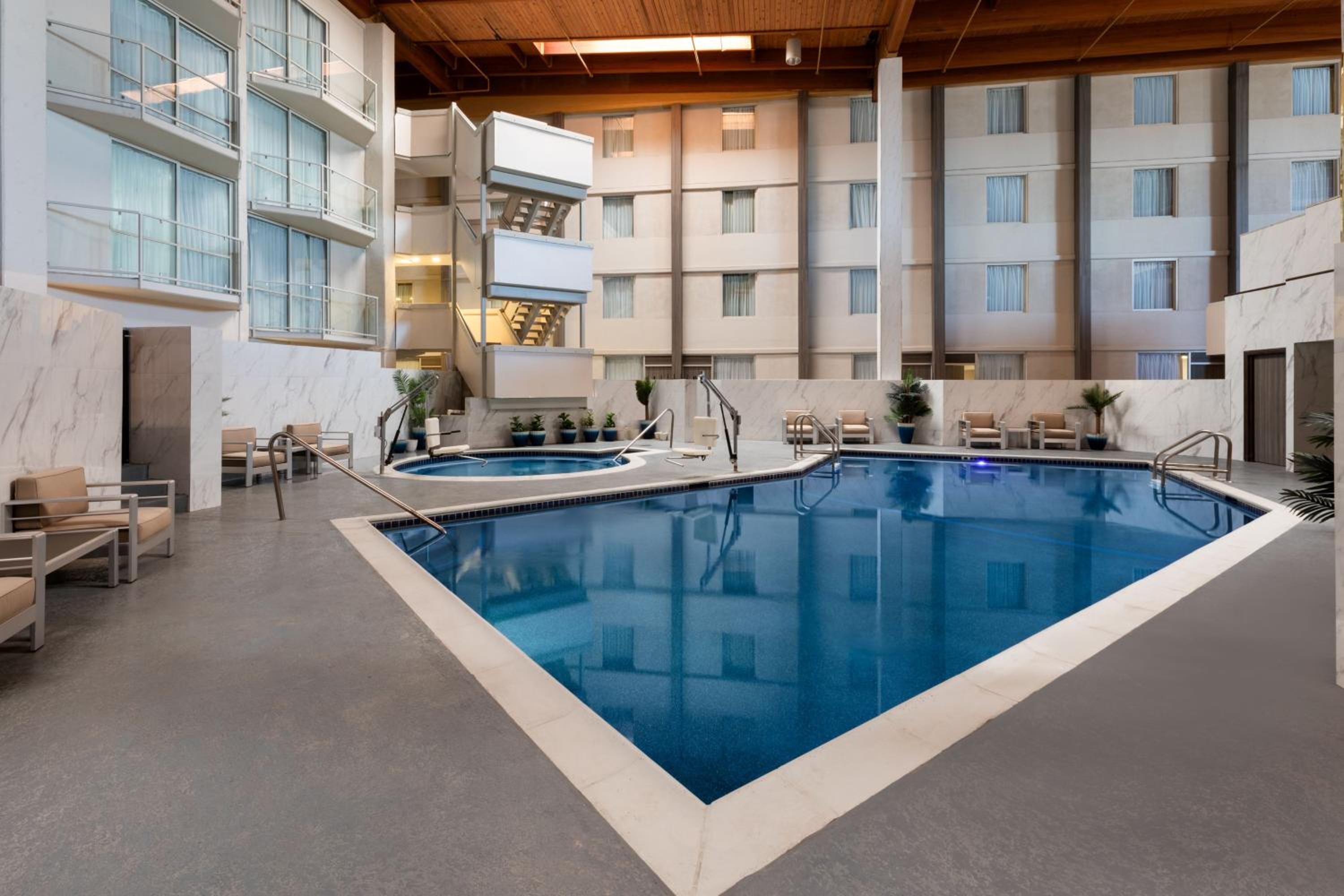 wyndham dfw airport