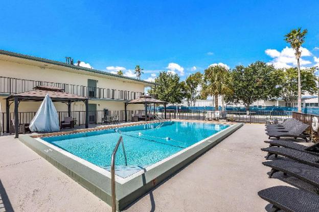 baymont by wyndham orlando downtown