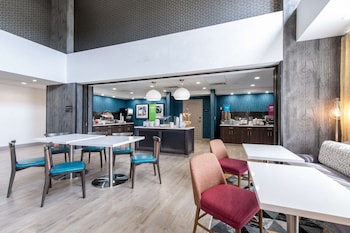 hampton inn and suites ruidoso downs