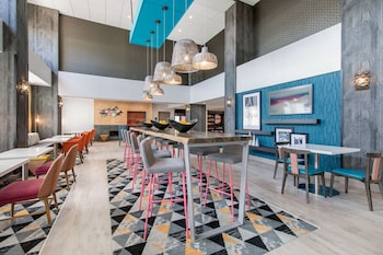 hampton inn and suites ruidoso downs