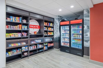 hampton inn and suites ruidoso downs