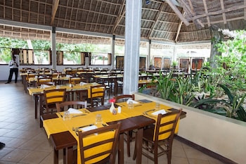 jaz adonia beach resort
