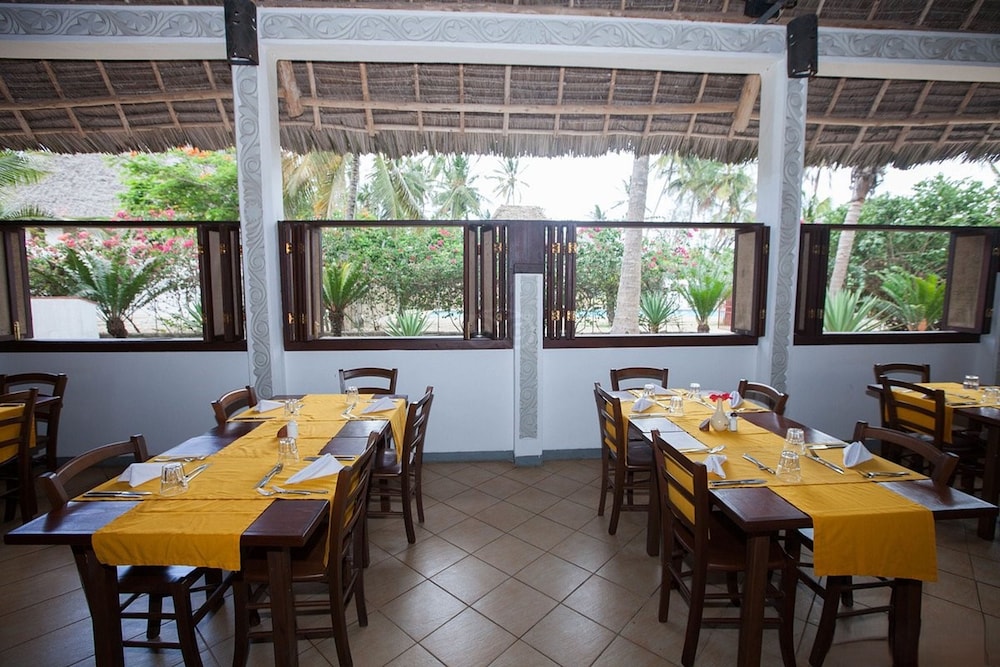 jaz adonia beach resort