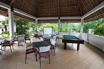Jaz Adonia Beach Resort,,4 star