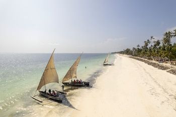 jaz adonia beach resort