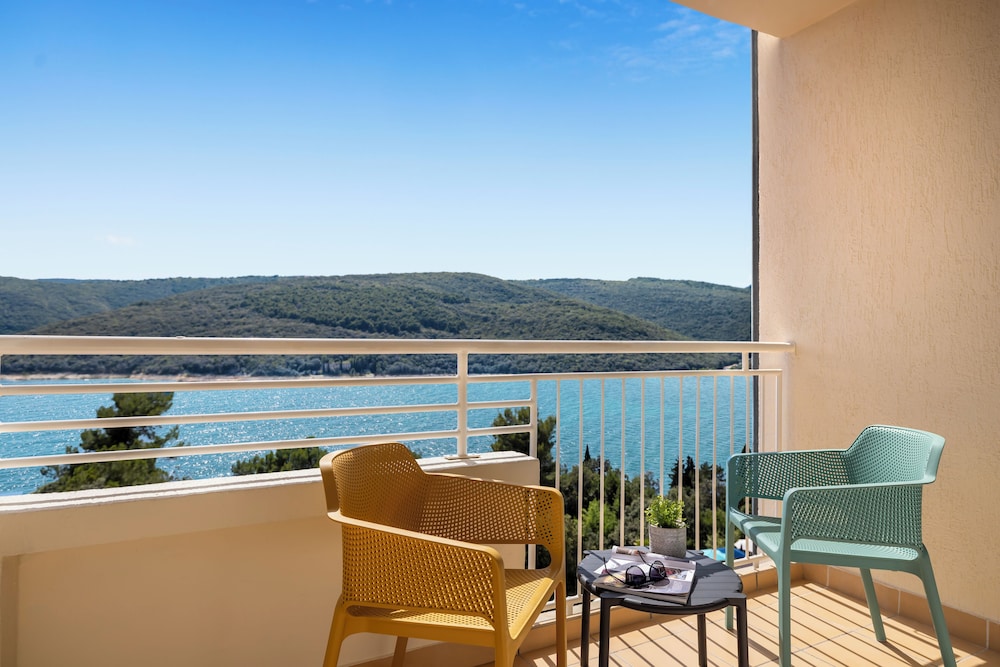 sunny rabac by valamar