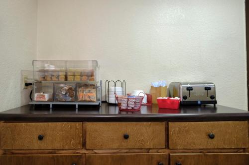 red roof inn hillsville