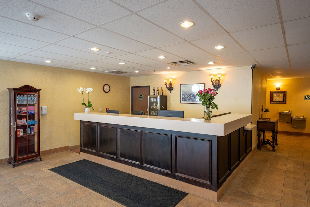 silverland inn and suites