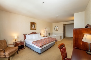 silverland inn and suites