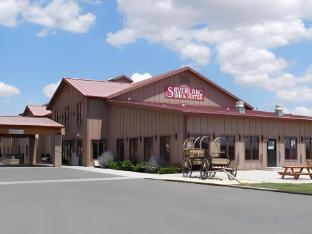 silverland inn and suites