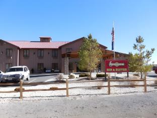 silverland inn and suites