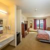 silverland inn and suites