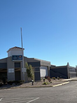 suburban studios kearney