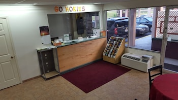 red carpet inn blacksburg