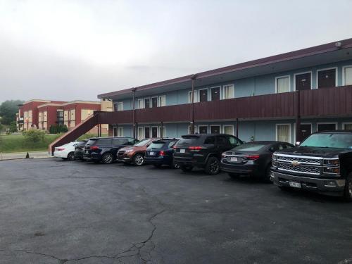 Red Carpet Inn Blacksburg,Roanoke>>Blacksburg,2 star