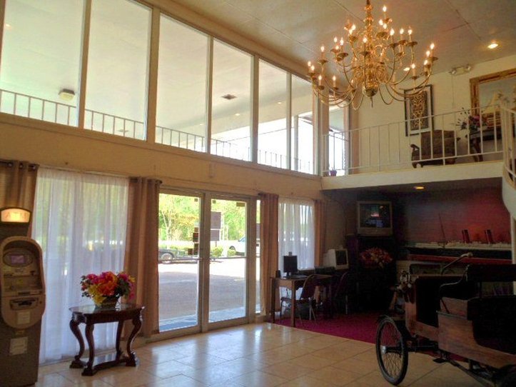 red carpet inn houma la