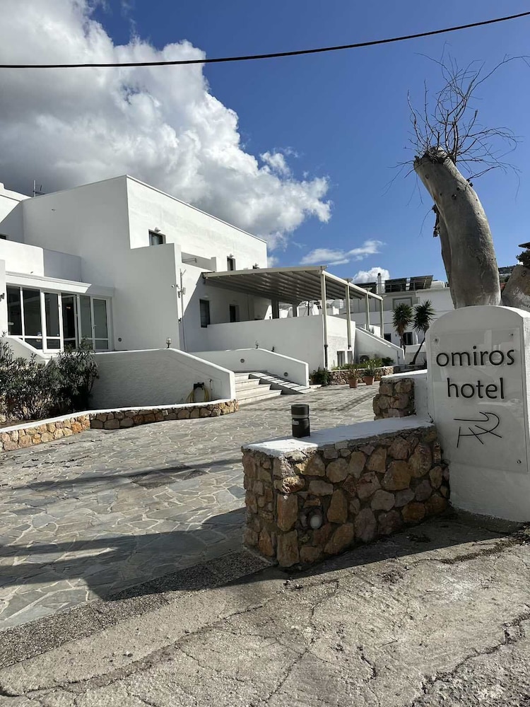 hotel omiros