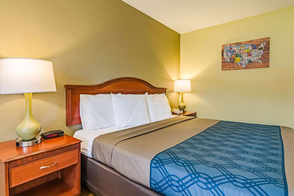 econo lodge lexington downtown near i 81