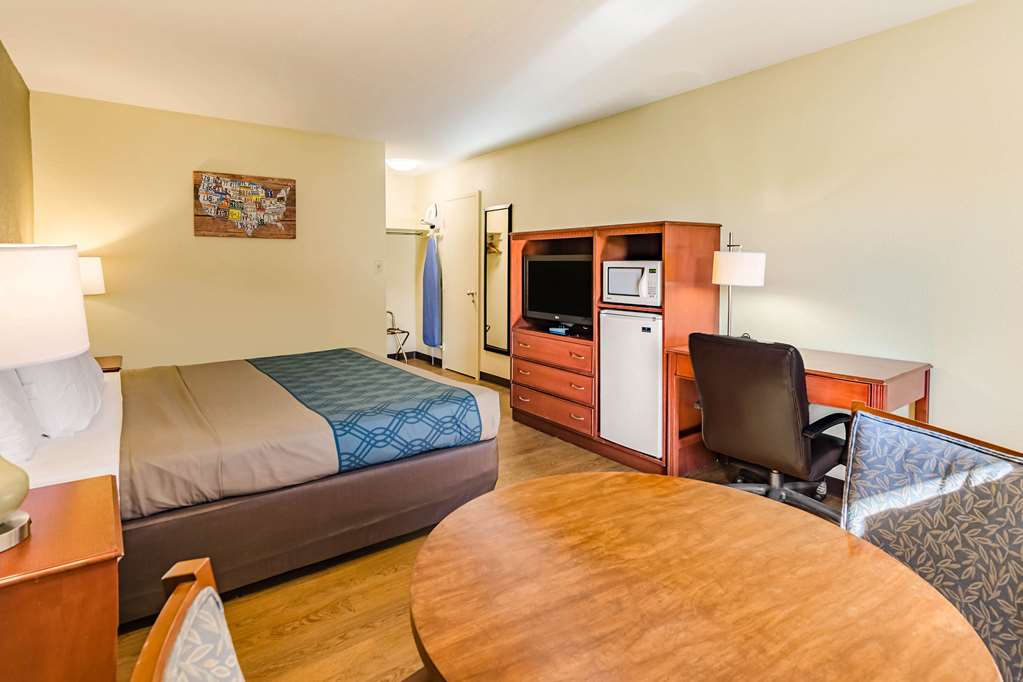 econo lodge lexington downtown near i 81