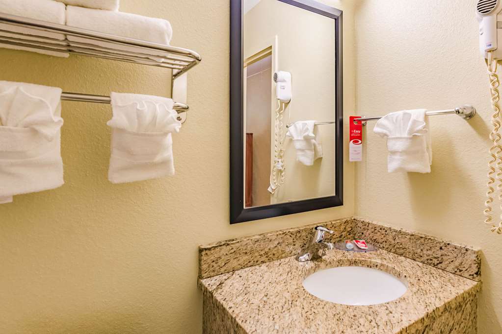 econo lodge lexington downtown near i 81