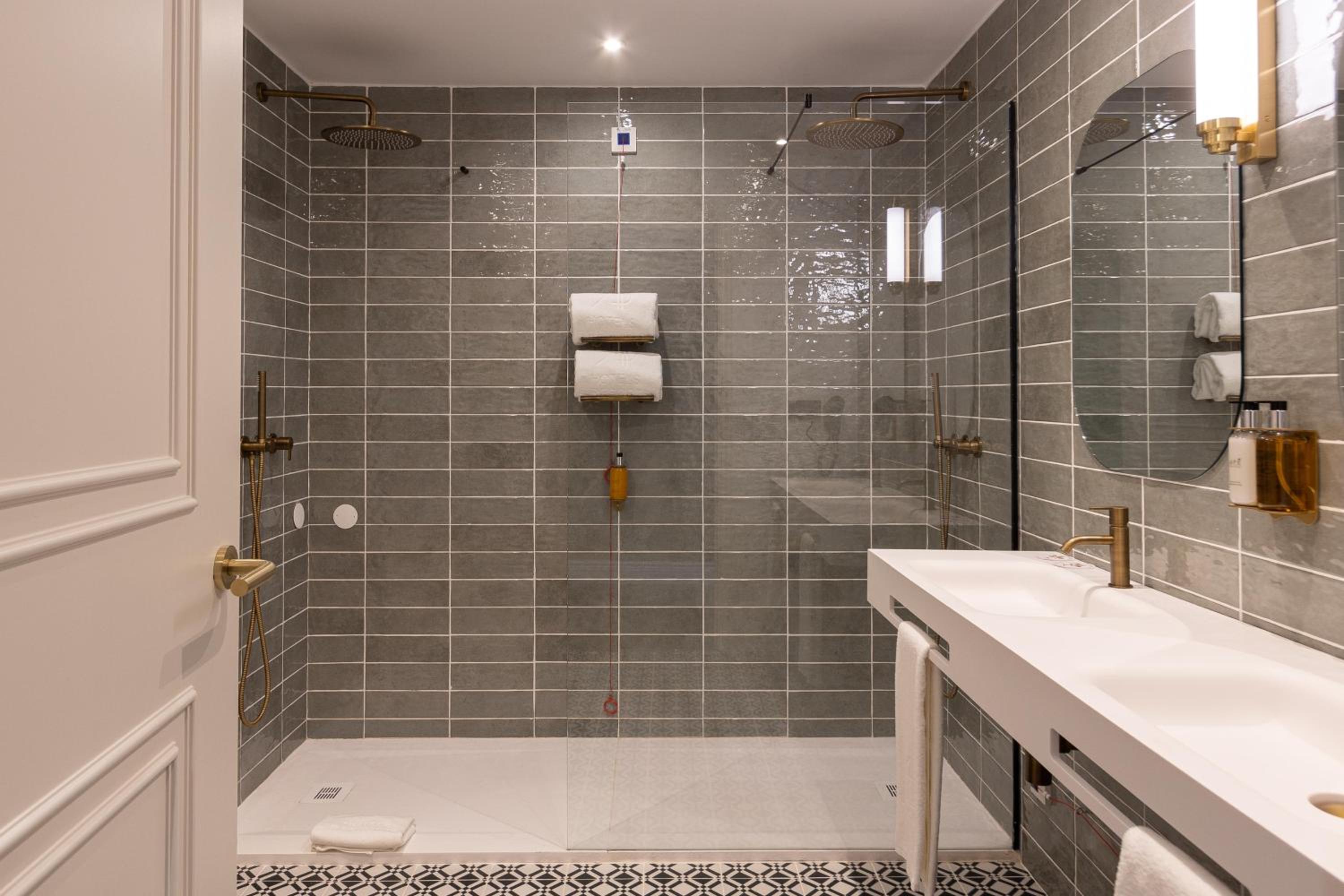 embassy suites by hilton atlanta galleria