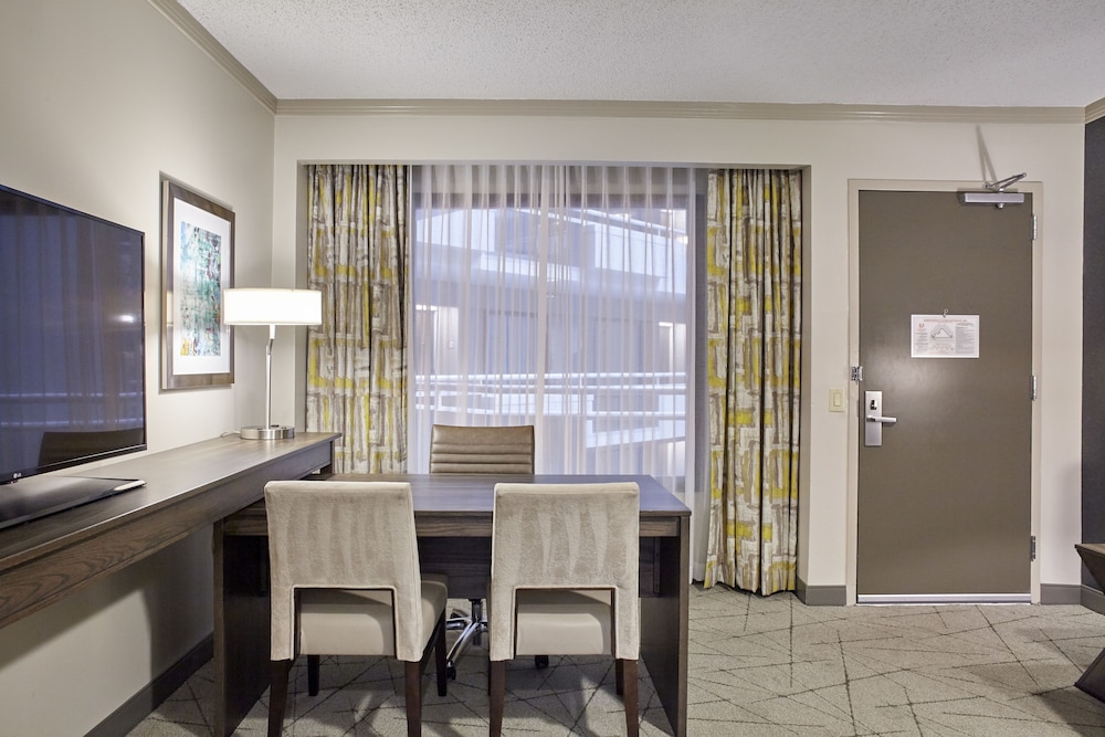 embassy suites by hilton atlanta galleria