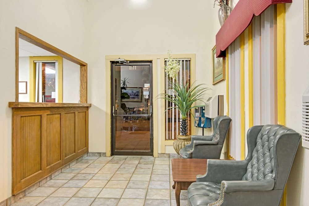 baymont by wyndham liberty mo