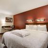 super 8 by wyndham deerfield northbrook