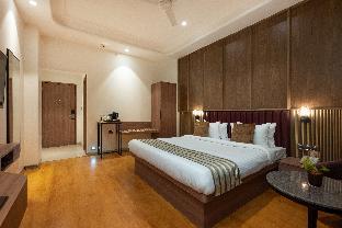 freesia by express inn ghodbunder