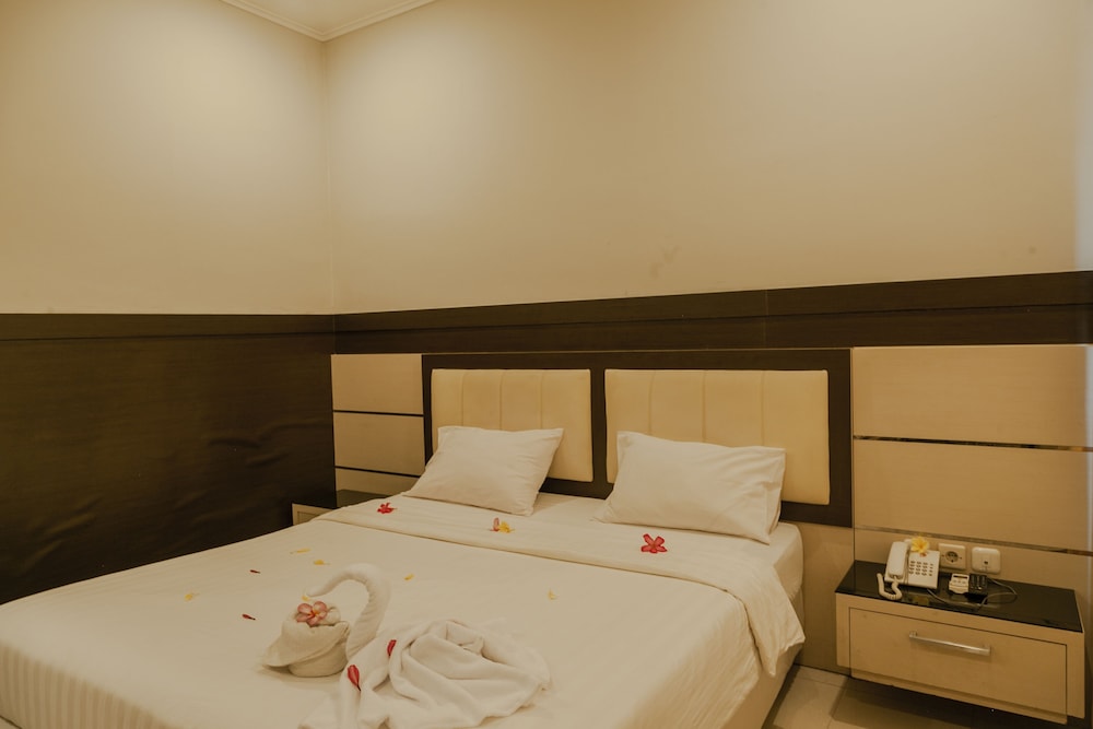 puri senggigi hotel