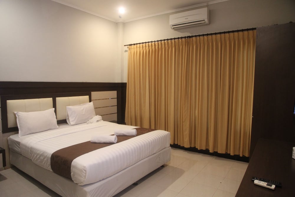 puri senggigi hotel
