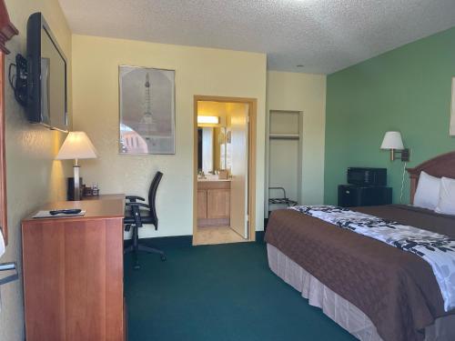 Relax Inn,Near Gosch Athletic Field,2 star