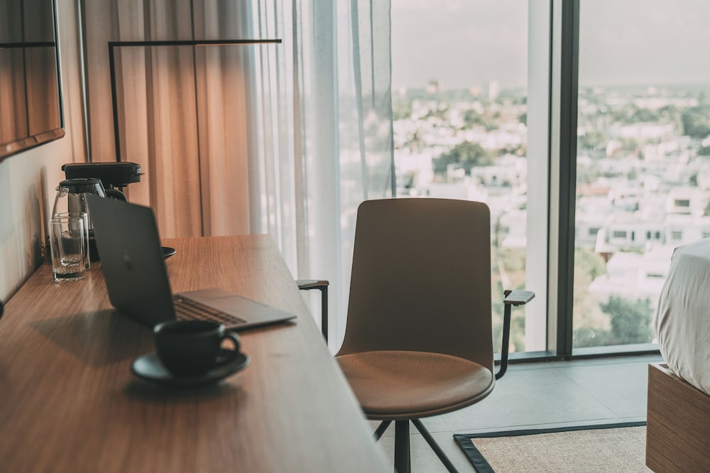 aken mind merida hotel