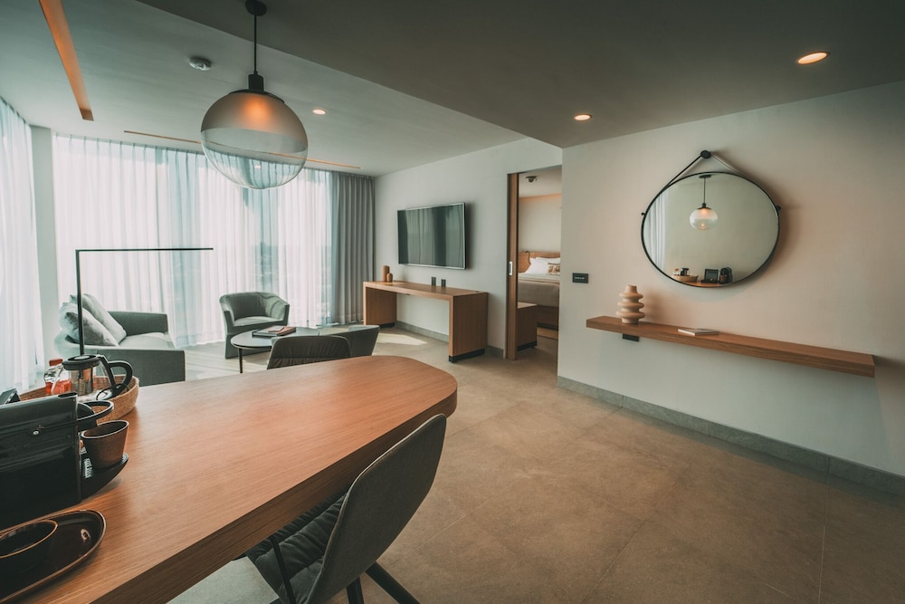 aken mind merida hotel